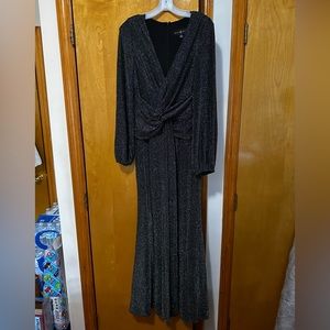 Betsy & Adam Silver Metallic Dress